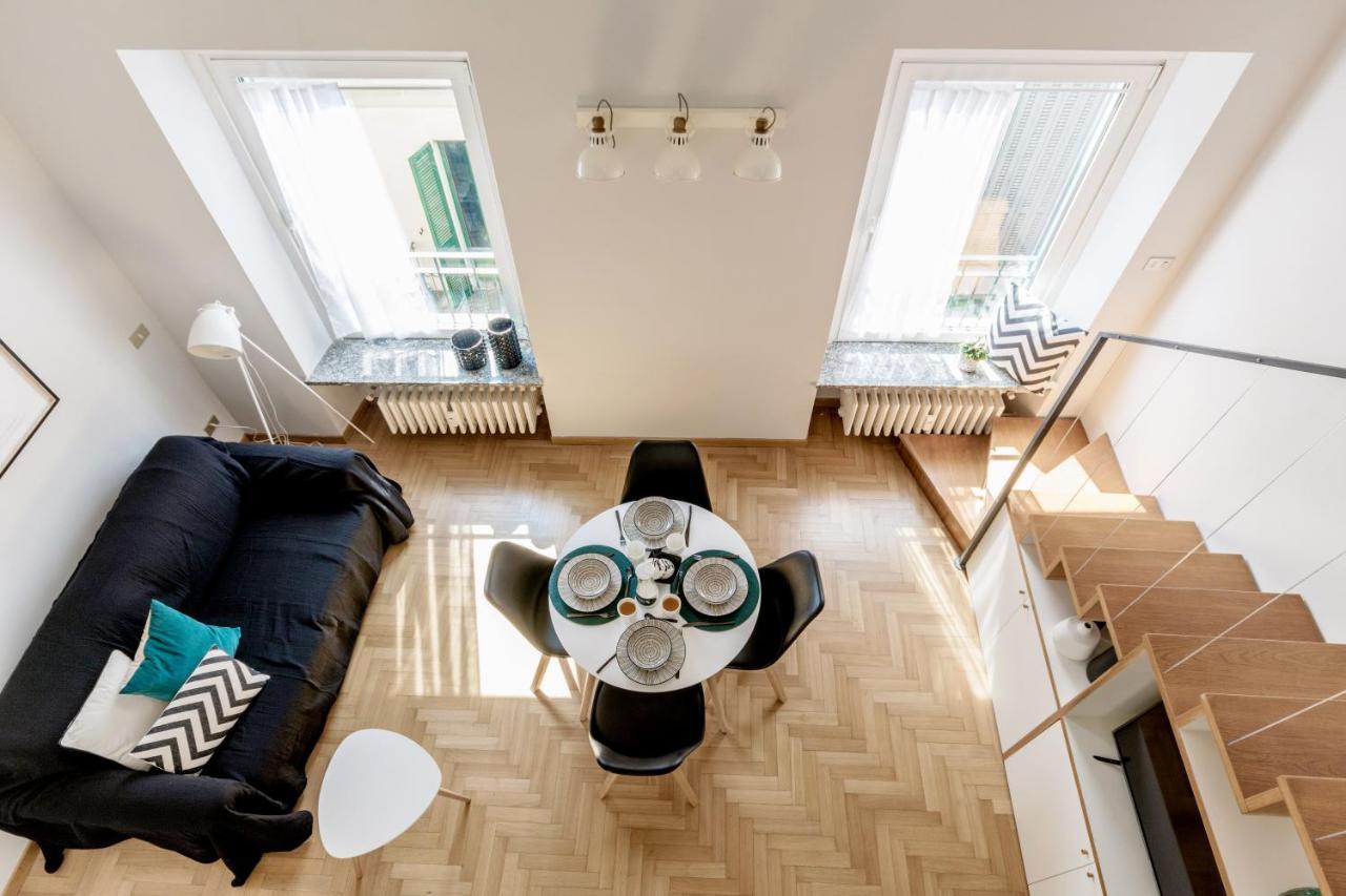 Modern Simplicity In Milan Centre Apartment Exterior foto